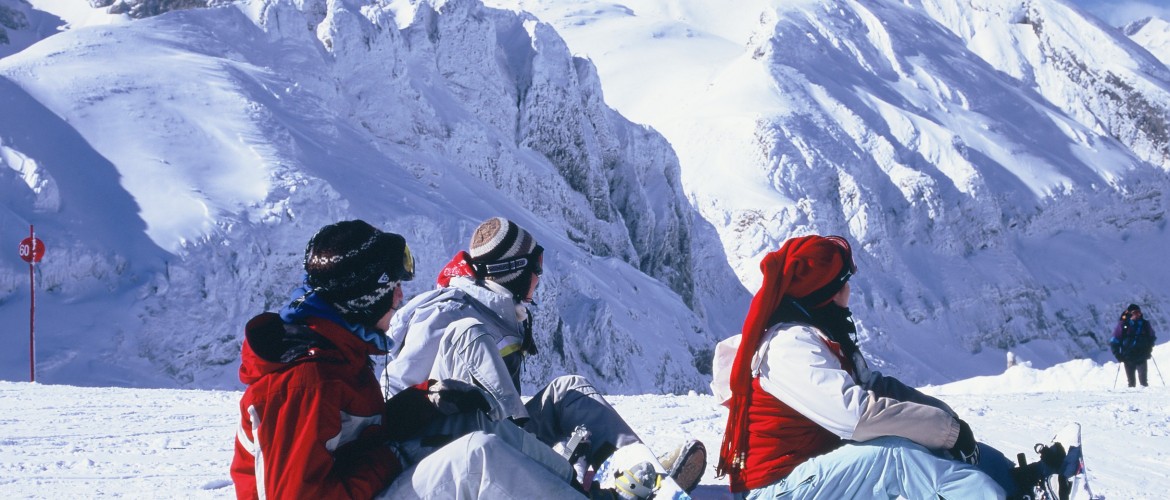 surfers 1170x500 - Bonos de Clases Particulares